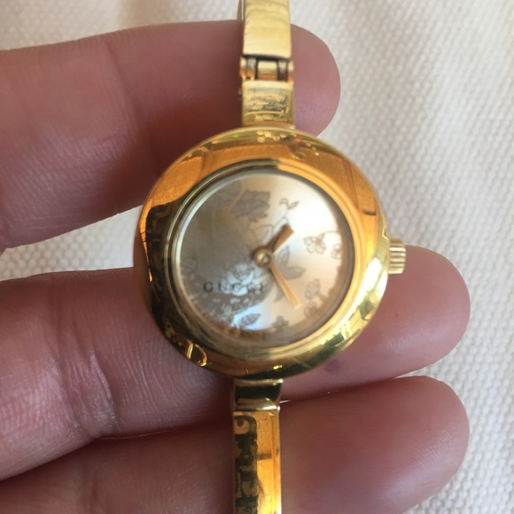 Gucci watch - Picture 9 of 10